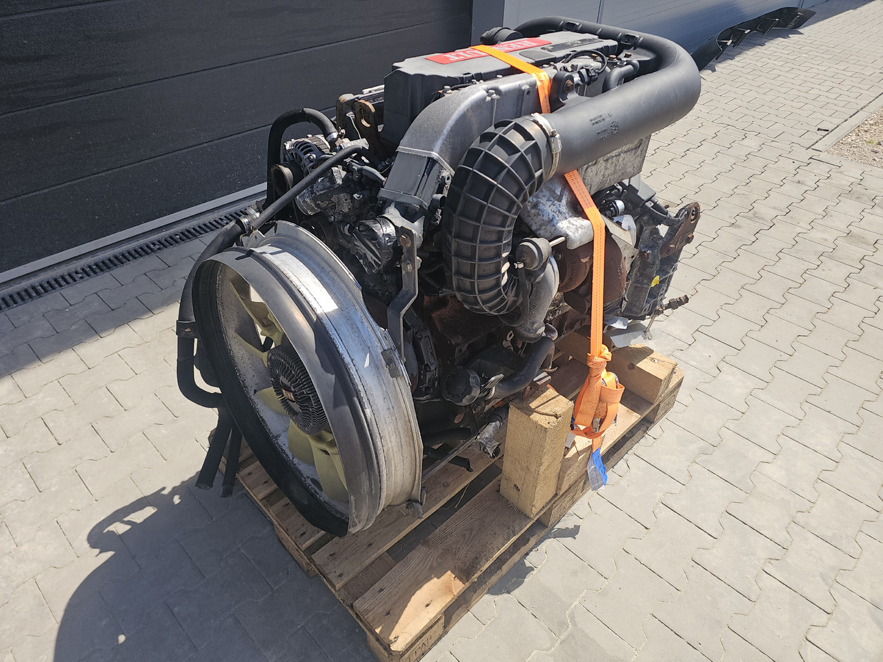 RENAULT DXI5 / 140KW 190KM / EURO4 EURO5 / COMPLETE ENGINE / WORLDLINE DELIVERY - المحرك: صور 2 RENAULT DXI5 / 140KW 190KM / EURO4 EURO5 / COMPLETE ENGINE / WORLDLINE DELIVERY - المحرك: صور 2