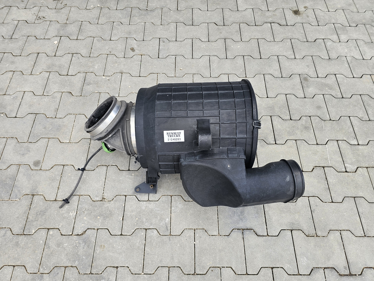 RENAULT RANGE T / AIR FILTER HOUSING / 21248263 - فلتر الهواء: صور 1 RENAULT RANGE T / AIR FILTER HOUSING / 21248263 - فلتر الهواء: صور 1