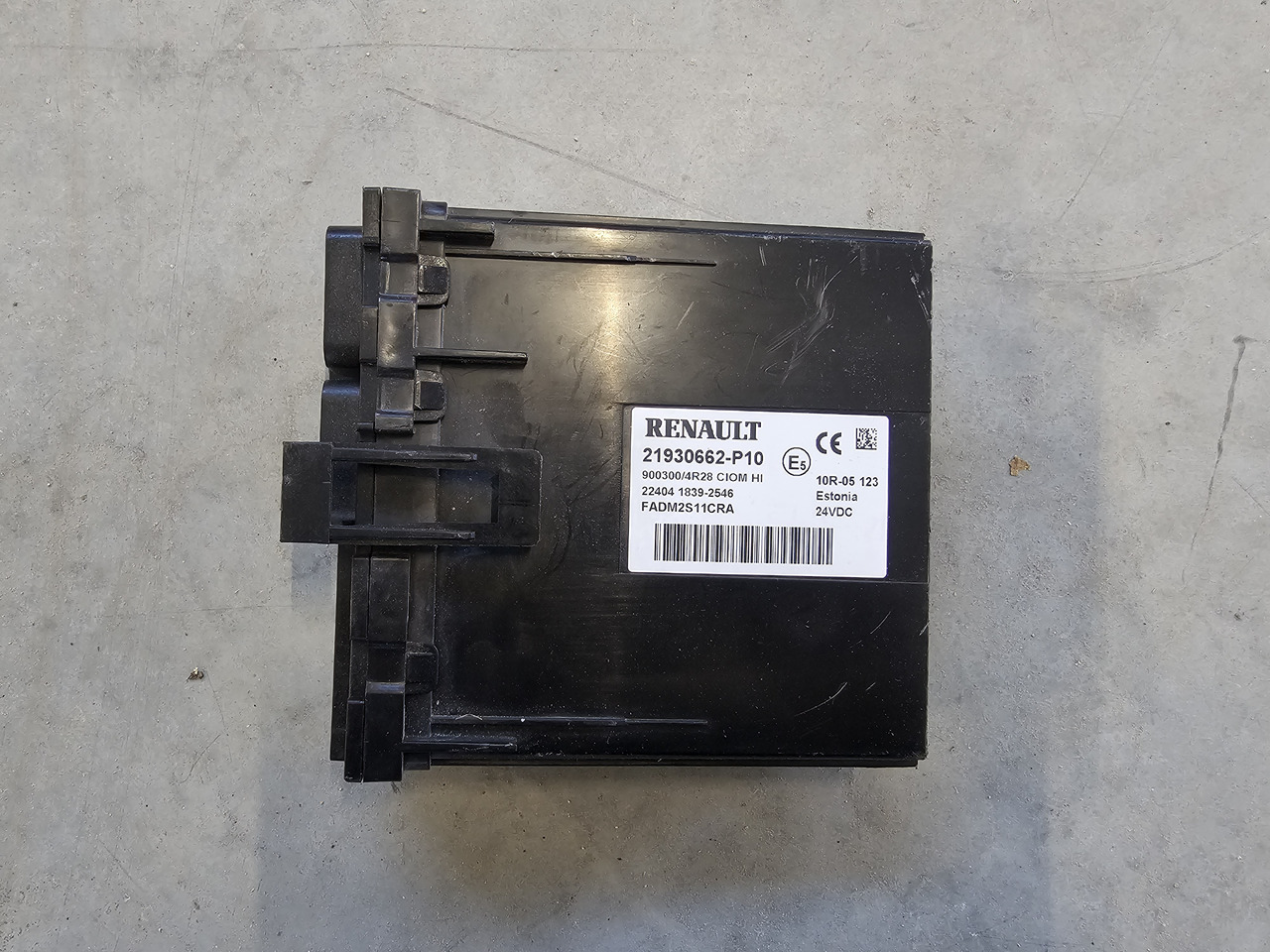 RENAULT RANGE T / CIOM HI CONTROL UNIT / 21930662 P10 - كتلة التحكم: صور 2 RENAULT RANGE T / CIOM HI CONTROL UNIT / 21930662 P10 - كتلة التحكم: صور 2