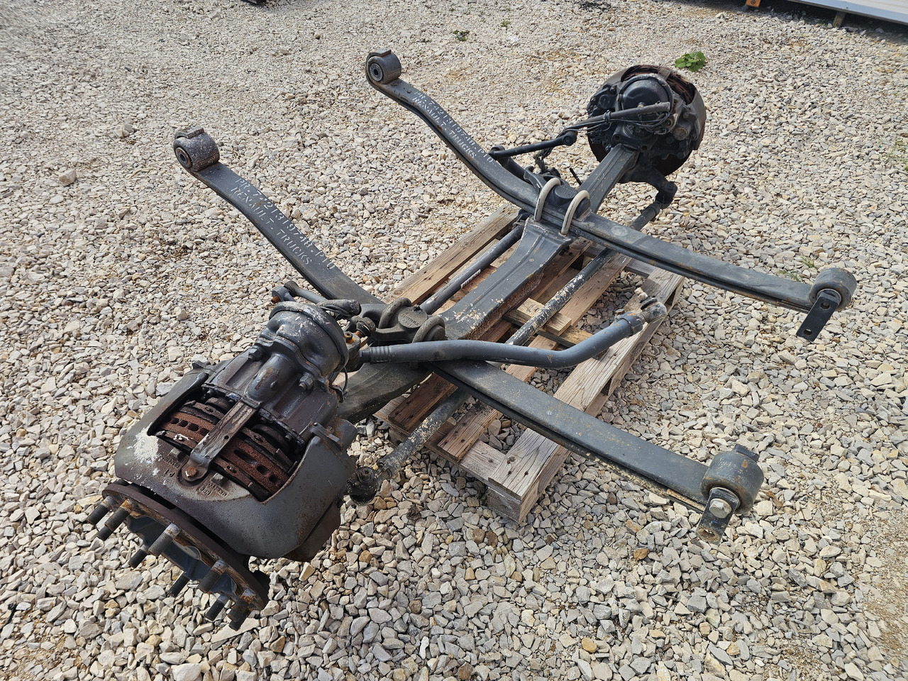 RENAULT RANGE T EURO 6 / COMPLETE FRONT AXLE - المحور الأمامي: صور 5 RENAULT RANGE T EURO 6 / COMPLETE FRONT AXLE - المحور الأمامي: صور 5