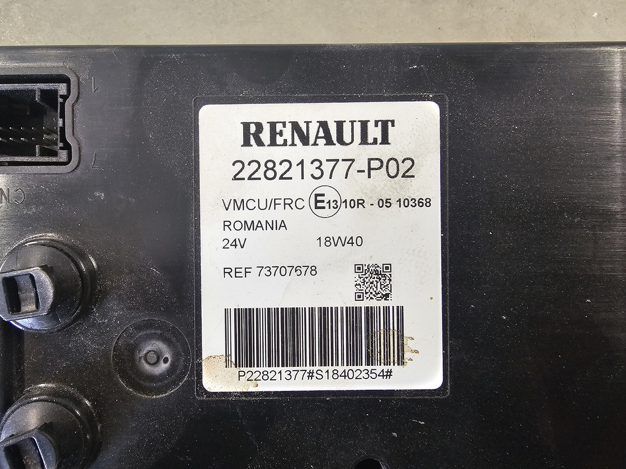 RENAULT RANGE T / VMCU FRC / 22821377 23006079 - كتلة التحكم: صور 4 RENAULT RANGE T / VMCU FRC / 22821377 23006079 - كتلة التحكم: صور 4