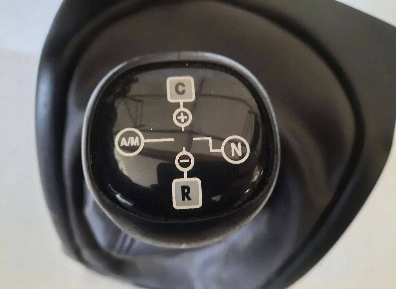 Renault Joystick lewarek zmiany biegów RENAULT MAGNUM DXI 12 Renault truck - علبة التروس - شاحنة: صور 2 Renault Joystick lewarek zmiany biegów RENAULT MAGNUM DXI 12 Renault truck - علبة التروس - شاحنة: صور 2