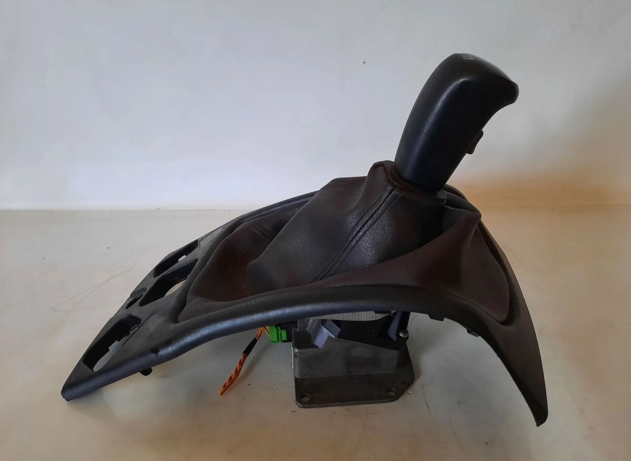 Renault Joystick lewarek zmiany biegów RENAULT MAGNUM DXI 12 Renault truck - علبة التروس - شاحنة: صور 1 Renault Joystick lewarek zmiany biegów RENAULT MAGNUM DXI 12 Renault truck - علبة التروس - شاحنة: صور 1