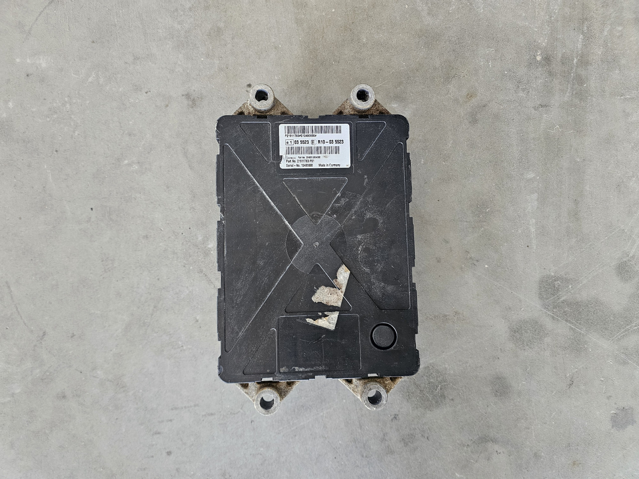 VOLVO FH4 FM4 / ADBLUE SCR CONTROL UNIT / 21911783 P01 - كتلة التحكم: صور 3 VOLVO FH4 FM4 / ADBLUE SCR CONTROL UNIT / 21911783 P01 - كتلة التحكم: صور 3