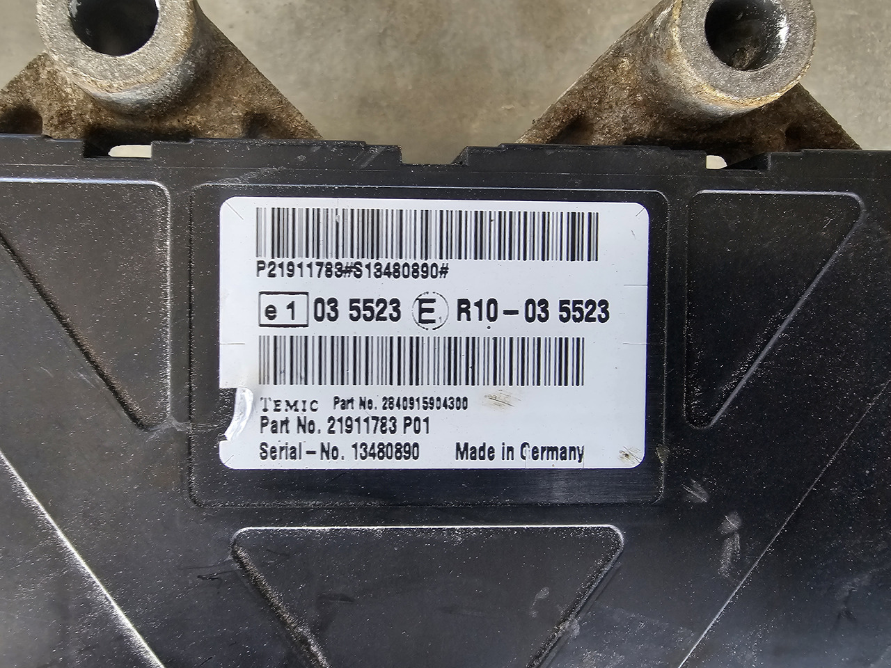 VOLVO FH4 FM4 / ADBLUE SCR CONTROL UNIT / 21911783 P01 - كتلة التحكم: صور 4 VOLVO FH4 FM4 / ADBLUE SCR CONTROL UNIT / 21911783 P01 - كتلة التحكم: صور 4
