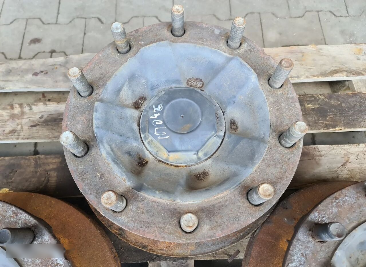 VOLVO RENAULT FRONT HUB 68mm 6.8cm / WORLDWIDE DELIVERY - محاور - شاحنة: صور 3 VOLVO RENAULT FRONT HUB 68mm 6.8cm / WORLDWIDE DELIVERY - محاور - شاحنة: صور 3