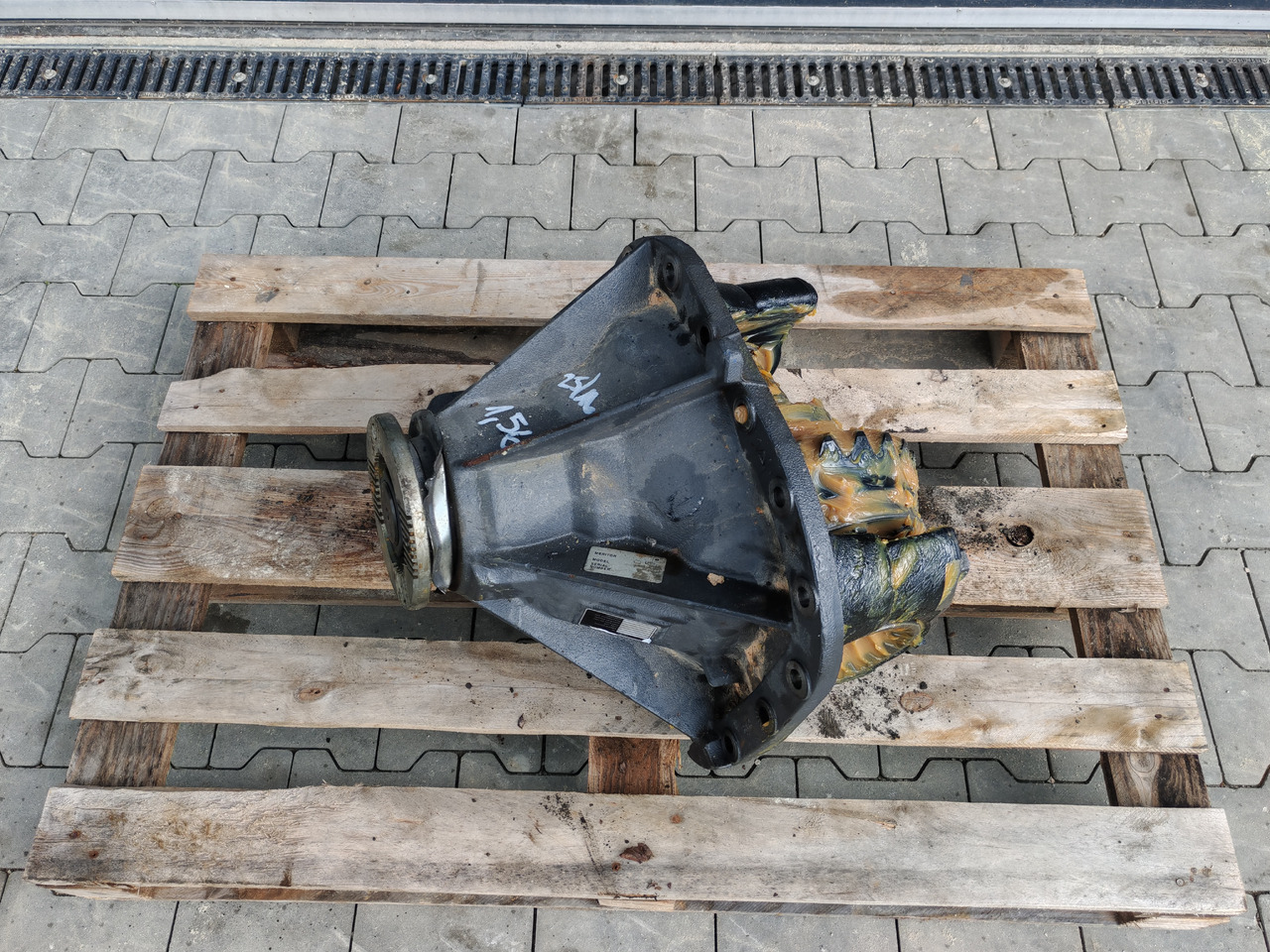 VOLVO RTH2610B / DS70H / RATIO: 1.56 16x25 / DIFFERENTIAL / NEW - المحور الخلفي: صور 1 VOLVO RTH2610B / DS70H / RATIO: 1.56 16x25 / DIFFERENTIAL / NEW - المحور الخلفي: صور 1