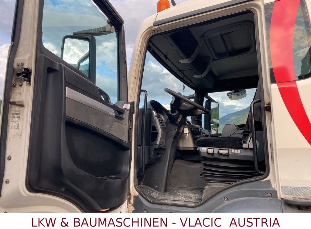 MAN TGS 33.440 (6x4) EEV Abrollkipper MAN TGS 33.440 (6x4) EEV Abrollkipper - شاحنة ذات الخطاف: صور 3 MAN TGS 33.440 (6x4) EEV Abrollkipper MAN TGS 33.440 (6x4) EEV Abrollkipper - شاحنة ذات الخطاف: صور 3