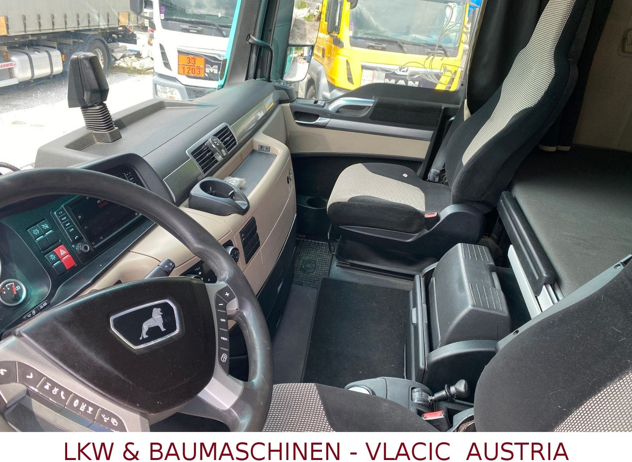 MAN TGX 18.500 - شاحنة جرار: صور 4 MAN TGX 18.500 - شاحنة جرار: صور 4