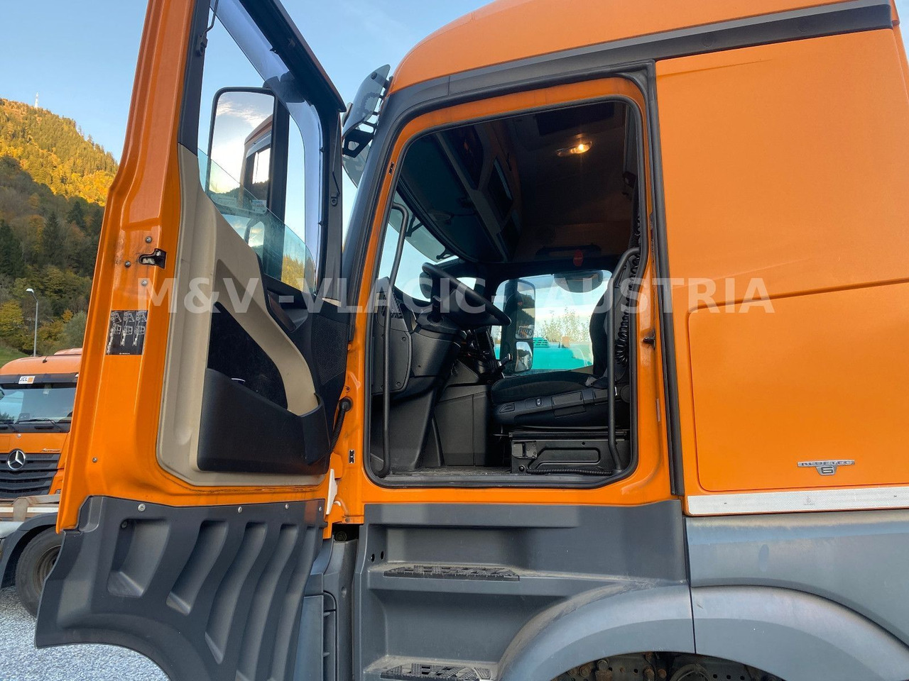 Mercedes-Benz 2542 - شاحنات الحاويات/ جسم علوي قابل للتغيير شاحنة: صور 3 Mercedes-Benz 2542 - شاحنات الحاويات/ جسم علوي قابل للتغيير شاحنة: صور 3