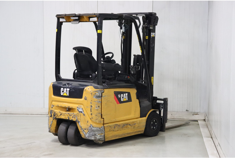 Caterpillar EP16ANT - رافعة شوكية كهربائية: صور 3 Caterpillar EP16ANT - رافعة شوكية كهربائية: صور 3