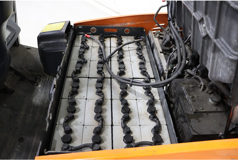 Doosan B15T-7 - رافعة شوكية كهربائية: صور 3 Doosan B15T-7 - رافعة شوكية كهربائية: صور 3