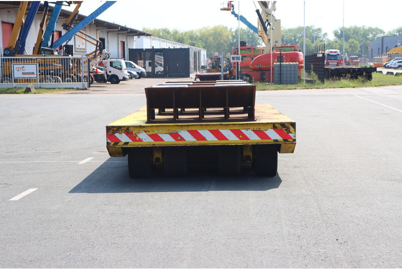 GAUSSIN Roll Trailler - آلات البناء: صور 2 GAUSSIN Roll Trailler - آلات البناء: صور 2