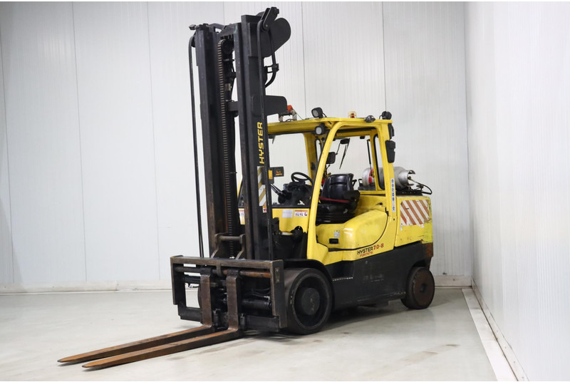 Hyster S7.0FT-8 - رافعة شوكية تعمل بالغاز: صور 3 Hyster S7.0FT-8 - رافعة شوكية تعمل بالغاز: صور 3