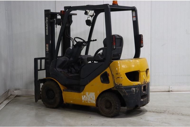 Komatsu FD18T-20 - رافعة شوكية ديزل: صور 5 Komatsu FD18T-20 - رافعة شوكية ديزل: صور 5