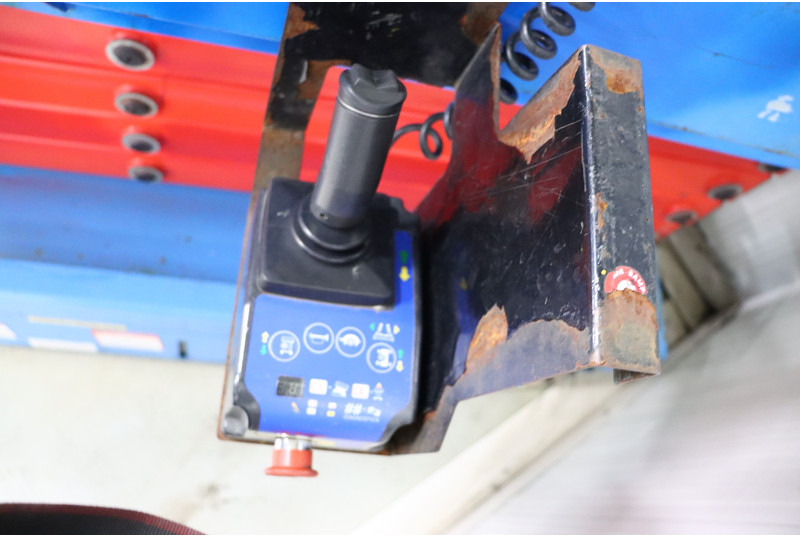 Mantall XE140W - رافعات مقصية: صور 2 Mantall XE140W - رافعات مقصية: صور 2