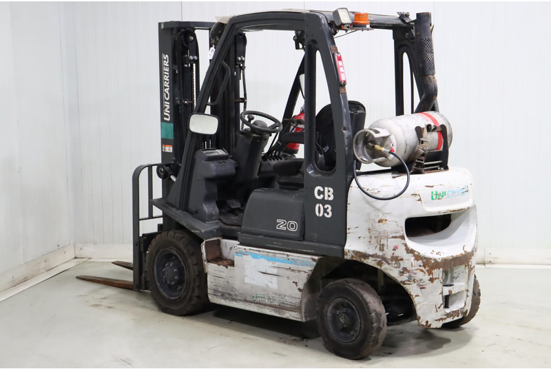 Nissan U1D2A20LQ - رافعة شوكية تعمل بالغاز: صور 4 Nissan U1D2A20LQ - رافعة شوكية تعمل بالغاز: صور 4