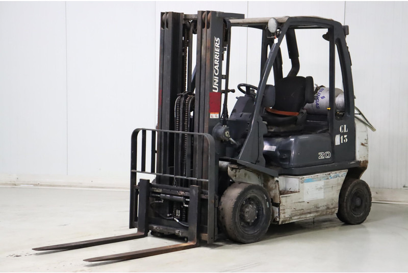 Nissan U1D2A20LQ - رافعة شوكية تعمل بالغاز: صور 3 Nissan U1D2A20LQ - رافعة شوكية تعمل بالغاز: صور 3