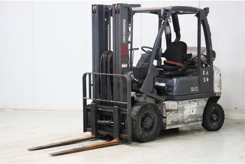 Nissan U1D2A20LQ - رافعة شوكية تعمل بالغاز: صور 3 Nissan U1D2A20LQ - رافعة شوكية تعمل بالغاز: صور 3