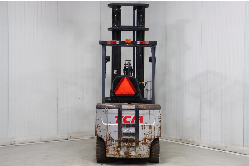 TCM FB25-7 - رافعة شوكية كهربائية: صور 5 TCM FB25-7 - رافعة شوكية كهربائية: صور 5