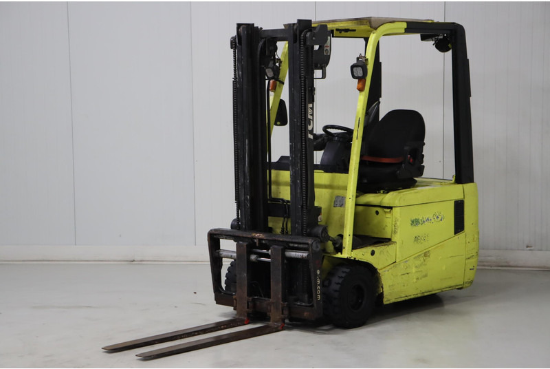 UniCarriers AG1N1L16H - رافعة شوكية كهربائية: صور 3 UniCarriers AG1N1L16H - رافعة شوكية كهربائية: صور 3