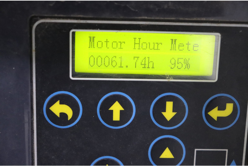 XCMG XG0807AC - رافعات مقصية: صور 4 XCMG XG0807AC - رافعات مقصية: صور 4