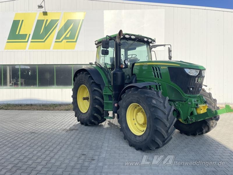 John Deere 6215R - جرار: صور 4 John Deere 6215R - جرار: صور 4
