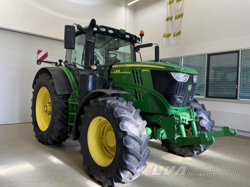 John Deere 6215R - جرار: صور 5 John Deere 6215R - جرار: صور 5