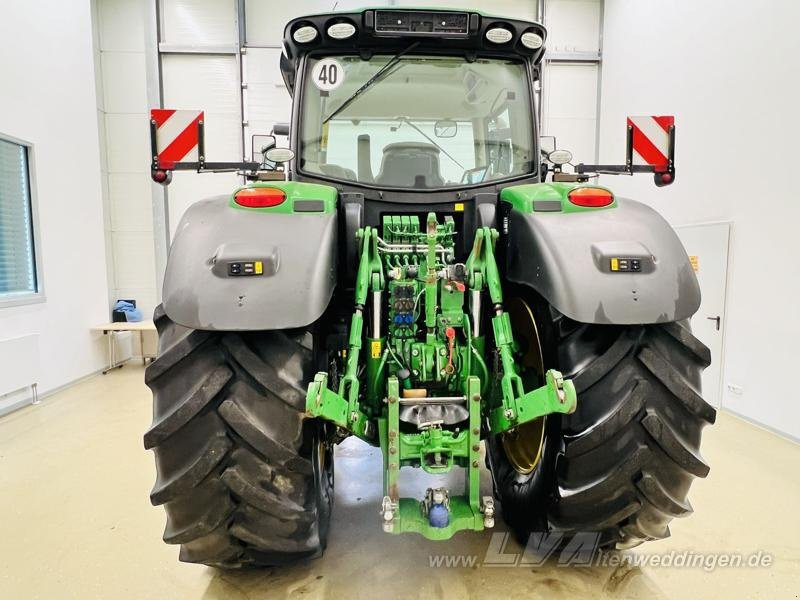 John Deere 6215R - جرار: صور 4 John Deere 6215R - جرار: صور 4