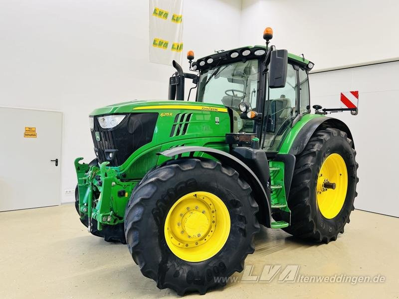 John Deere 6215R - جرار: صور 1 John Deere 6215R - جرار: صور 1
