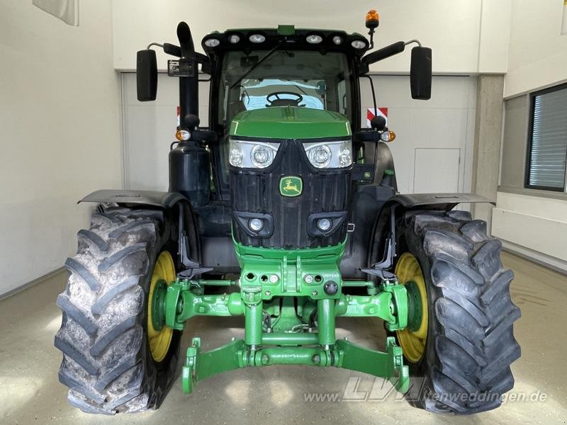John Deere 6215R - جرار: صور 4 John Deere 6215R - جرار: صور 4
