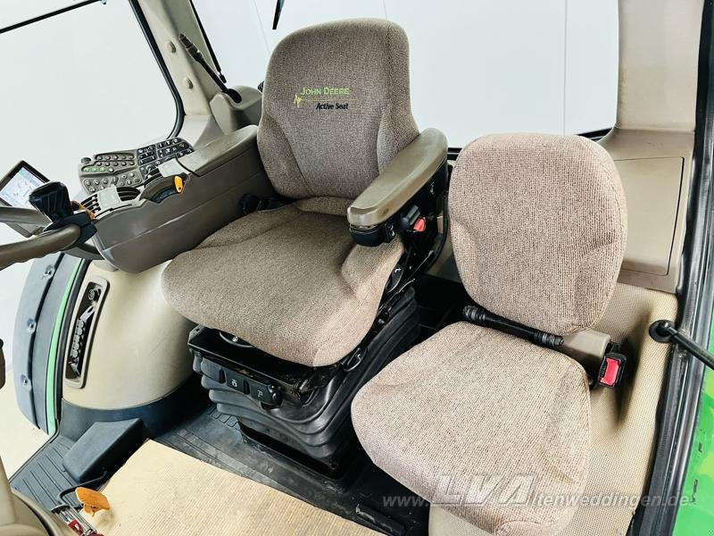 جرار John Deere 8320R: صور 7