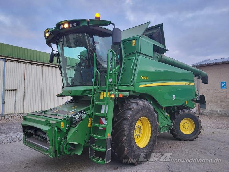 John Deere T660 i ProDrive - حصادة شاملة: صور 1 John Deere T660 i ProDrive - حصادة شاملة: صور 1