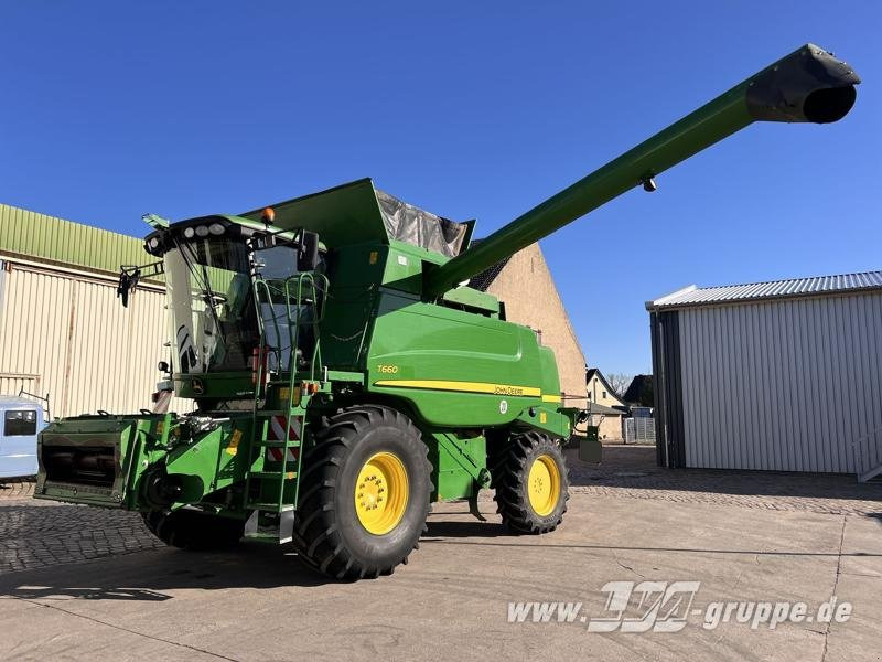 John Deere T660 - حصادة شاملة: صور 1 John Deere T660 - حصادة شاملة: صور 1