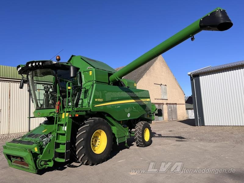 John Deere W550 - حصادة شاملة: صور 1 John Deere W550 - حصادة شاملة: صور 1