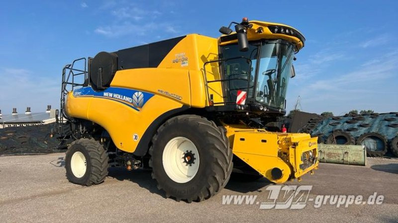 New Holland CR9.90 - حصادة شاملة: صور 2 New Holland CR9.90 - حصادة شاملة: صور 2