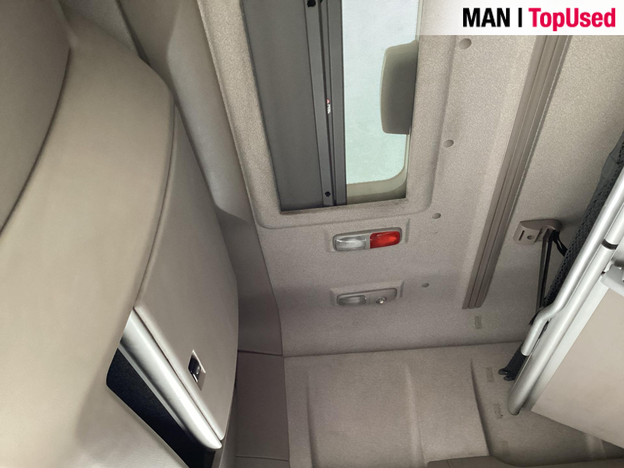 شاحنة جرار DAF XF460: صور 7