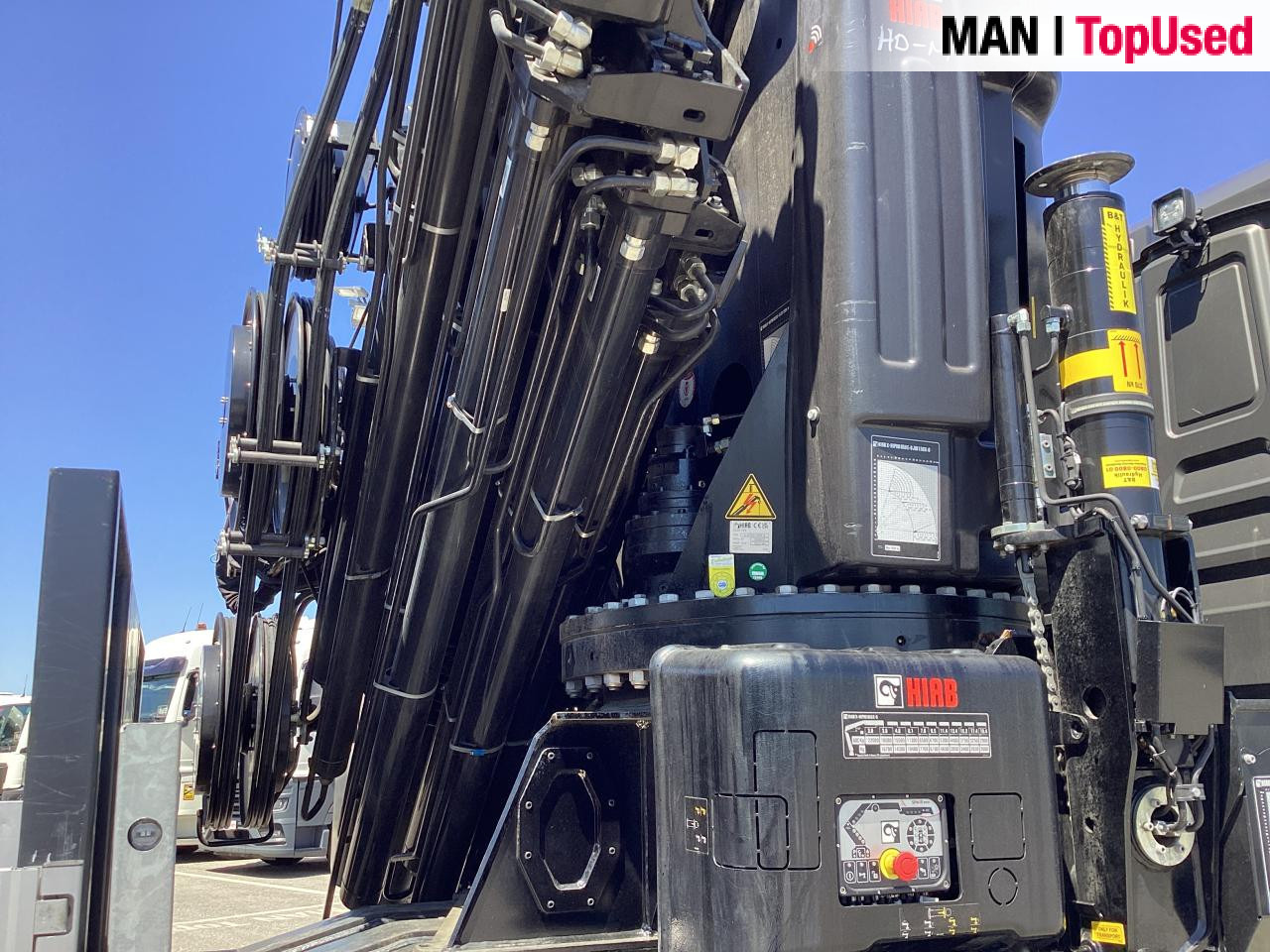 MAN TGS 35.510 8x4 BL CH HIAB X-HiPro 858 E 8 - شاحنات مسطحة, شاحنة كرين: صور 5 MAN TGS 35.510 8x4 BL CH HIAB X-HiPro 858 E 8 - شاحنات مسطحة, شاحنة كرين: صور 5
