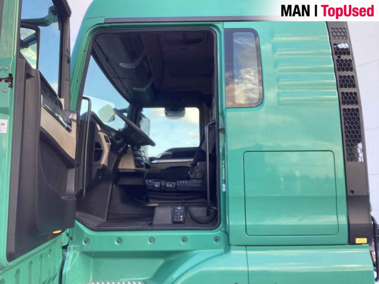 MAN TGX 18.500 4X2 BLS - شاحنة جرار: صور 3 MAN TGX 18.500 4X2 BLS - شاحنة جرار: صور 3