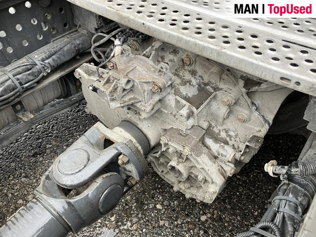 MERCEDES-BENZ ACTROS 1845 Lowdeck LSnRL - شاحنة جرار: صور 3 MERCEDES-BENZ ACTROS 1845 Lowdeck LSnRL - شاحنة جرار: صور 3