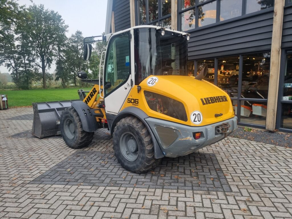 LIEBHERR L506C - اللودر بعجل: صور 3 LIEBHERR L506C - اللودر بعجل: صور 3