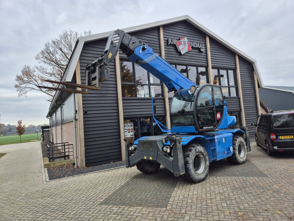 MAGNI RTH 5.21 - رافعة تلسكوبية: صور 2 MAGNI RTH 5.21 - رافعة تلسكوبية: صور 2