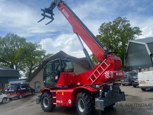 MAGNI RTH 6.30 SH - رافعة تلسكوبية: صور 2 MAGNI RTH 6.30 SH - رافعة تلسكوبية: صور 2