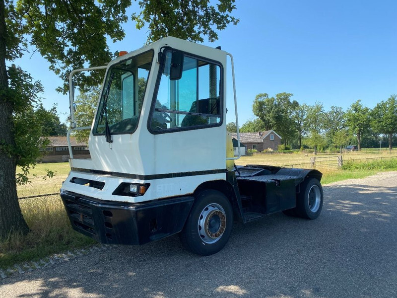 Terberg YT 182 TERMINAL TRUCK | AIRCO | 23826 HOURS | - جرارات صالات المطارات: صور 1 Terberg YT 182 TERMINAL TRUCK | AIRCO | 23826 HOURS | - جرارات صالات المطارات: صور 1