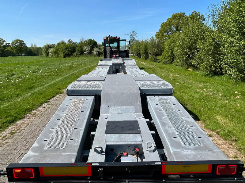 VTR - BULL | MEGA 105 CM | HYDRO BRIDGE / RAMPS | LOW BED 26cm - شاحنة نقل سيارات نصف مقطورة: صور 4 VTR - BULL | MEGA 105 CM | HYDRO BRIDGE / RAMPS | LOW BED 26cm - شاحنة نقل سيارات نصف مقطورة: صور 4