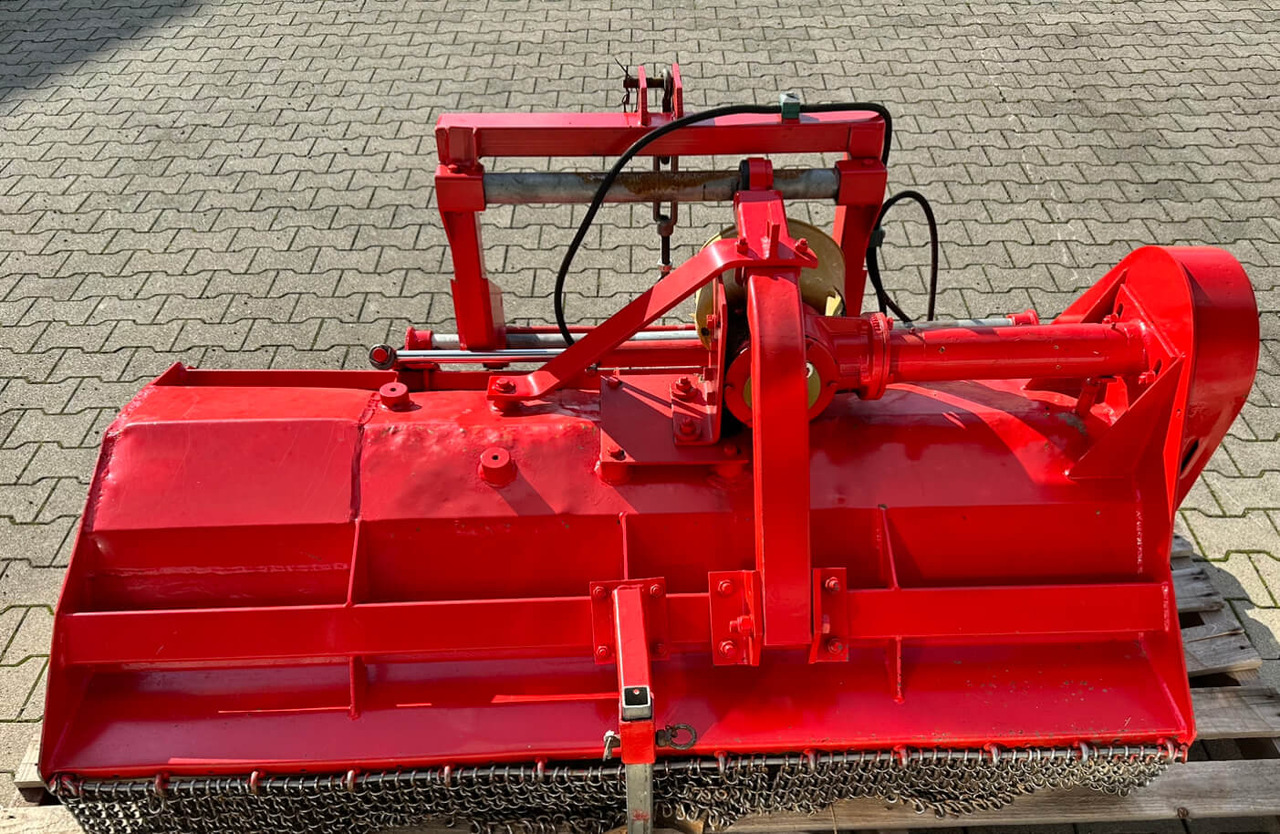 AEBI Frontanbaumulcher 3 Punkt - التقطيع جزازة/ ماكينات قطع الحشائش: صور 1 AEBI Frontanbaumulcher 3 Punkt - التقطيع جزازة/ ماكينات قطع الحشائش: صور 1