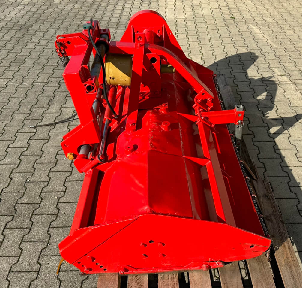 AEBI Frontanbaumulcher 3 Punkt - التقطيع جزازة/ ماكينات قطع الحشائش: صور 3 AEBI Frontanbaumulcher 3 Punkt - التقطيع جزازة/ ماكينات قطع الحشائش: صور 3