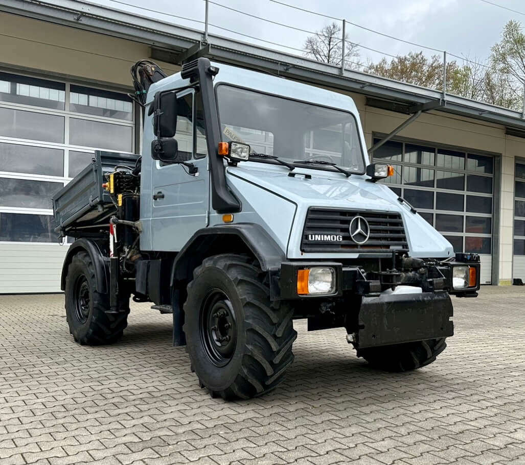 Unimog 130 - U130 418 74426 mit Kran und Winde Mer - قلابات: صور 1 Unimog 130 - U130 418 74426 mit Kran und Winde Mer - قلابات: صور 1