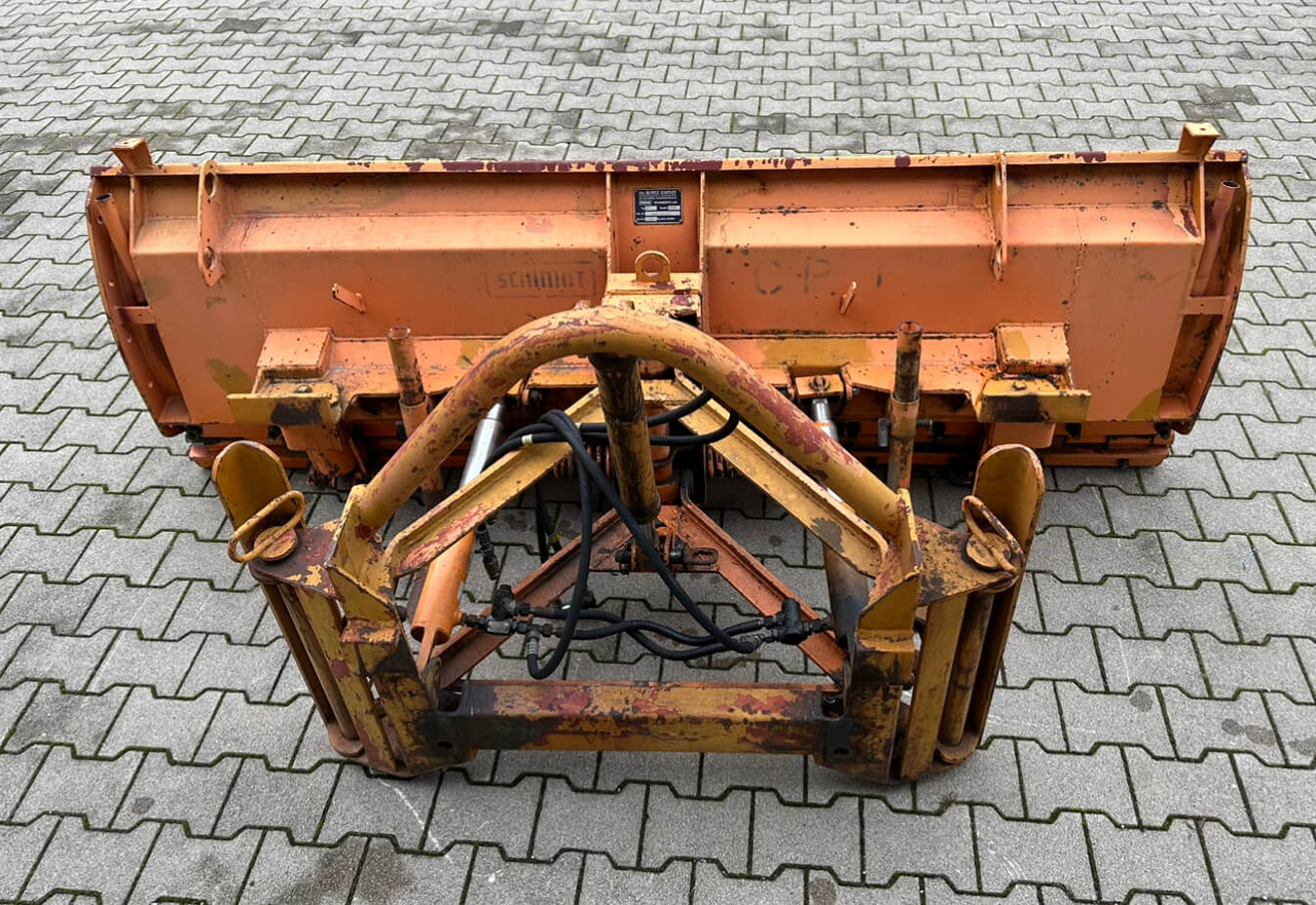 Unimog Schneepflug - Schneeschild Schmidt CP1 - كاسحة ثلوج: صور 5 Unimog Schneepflug - Schneeschild Schmidt CP1 - كاسحة ثلوج: صور 5