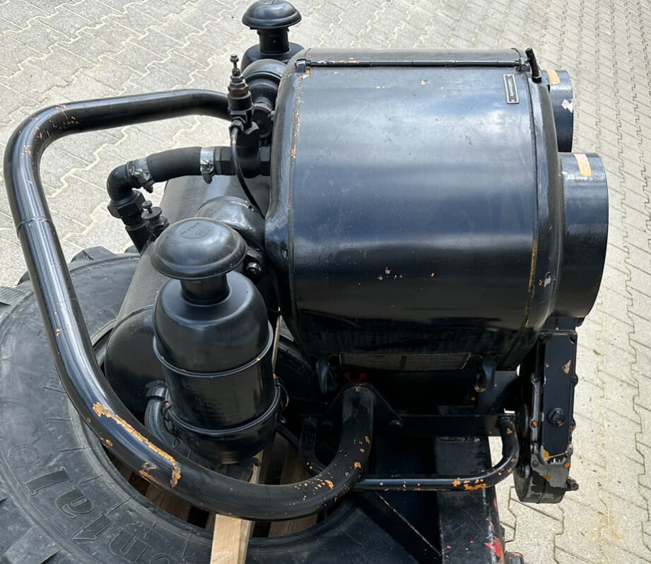 Unimog Vorbaukompressor Elektron 5-299A10 - قطع الغيار - سيارة بلدية: صور 4 Unimog Vorbaukompressor Elektron 5-299A10 - قطع الغيار - سيارة بلدية: صور 4